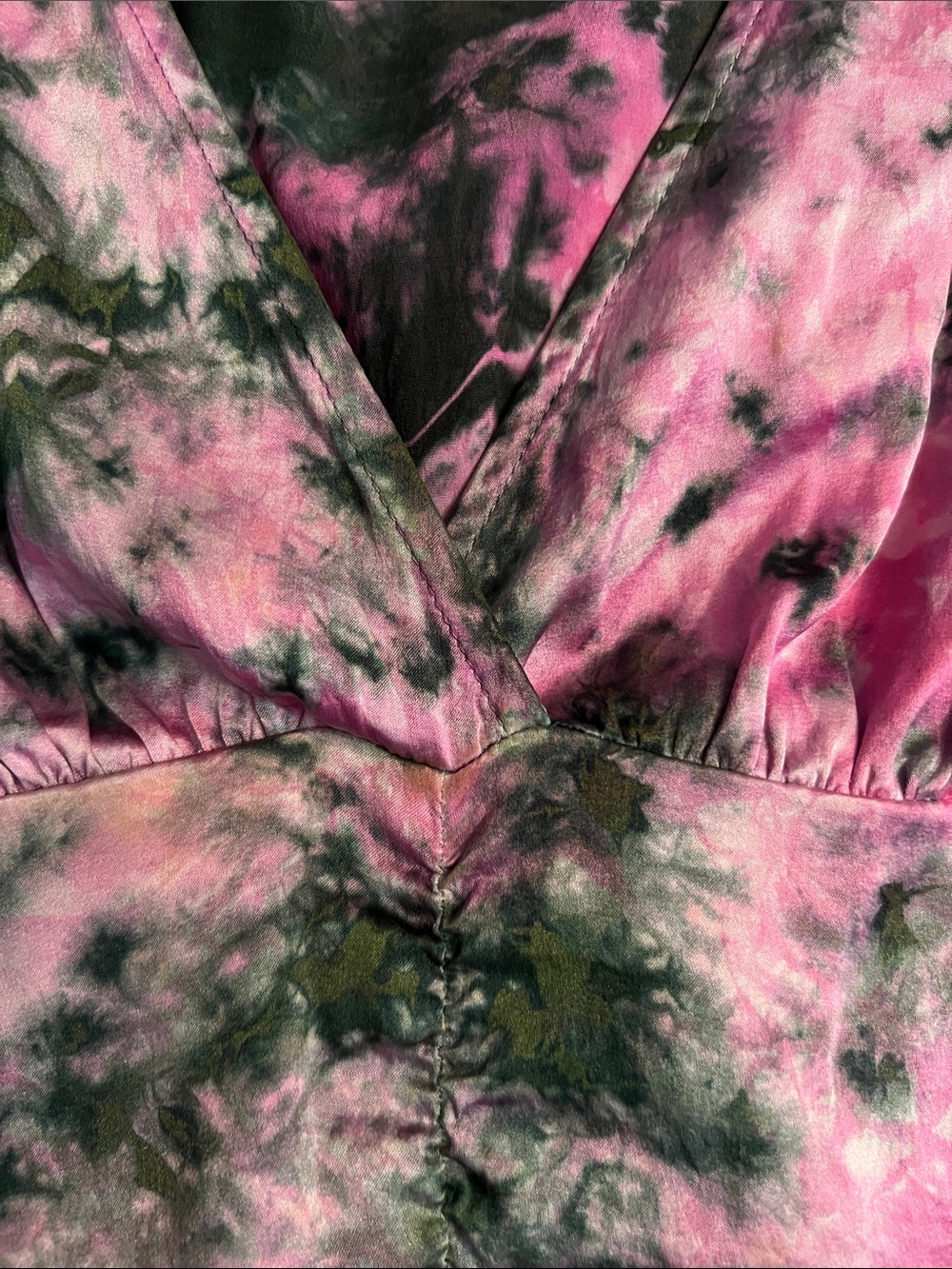 100% Silk Tie-Dye Top - Picture 4 of 6